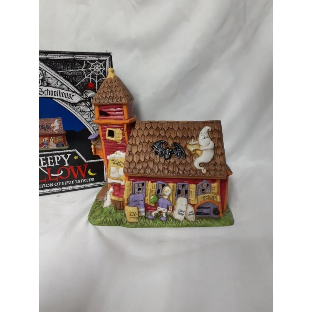 Cannon Falls Creepy Hollow LITTLE DEAD SCHOOLHOUSE Mini Light Up Halloween House - Picture 6 of 13